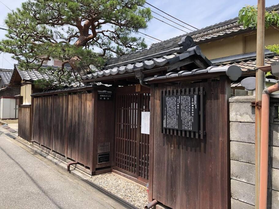 Villa Hikone Castle Esterno foto
